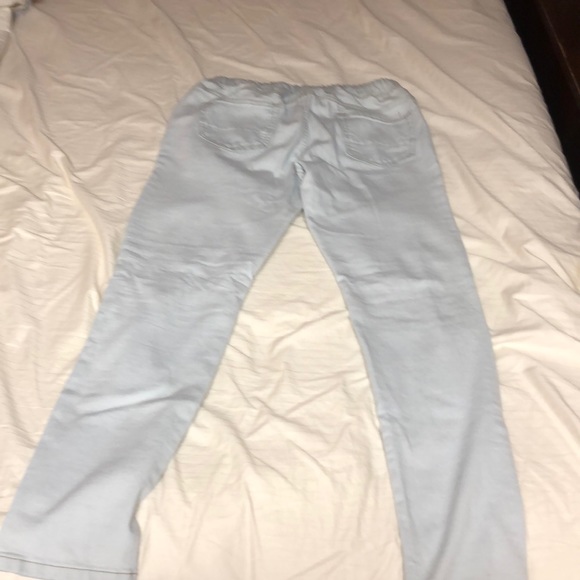 Light 💡 Destroy jeans 👖 - Picture 3 of 3